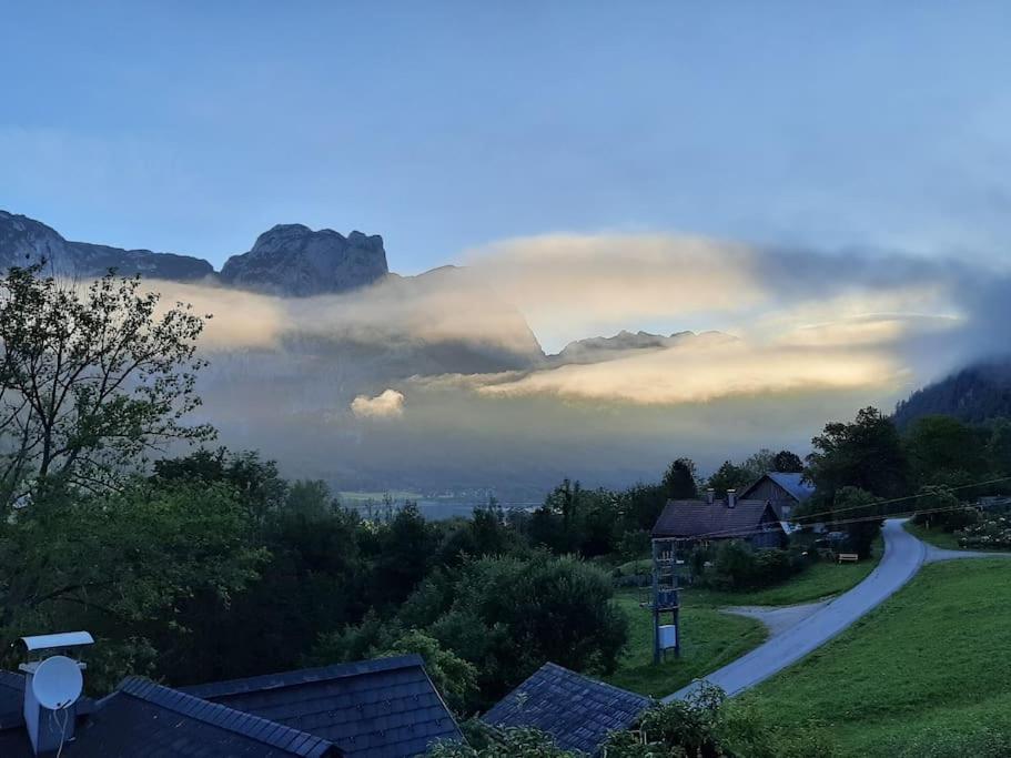 S'Rastl Direkt Mit Bergpanorama Apartment Grundlsee Exterior photo